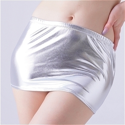 �`�F���[���u�@�o�b�N�V���[�����O����^�C�g�X�J�[�g�@�V���o�[